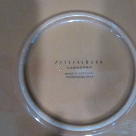 Pottery Barn cream & brown incised scroll Cabrerra design stoneware 14" … - Picture 4 of 4